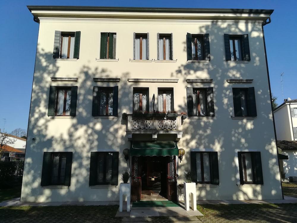 Hotel Scala تريفيزو المظهر الخارجي الصورة